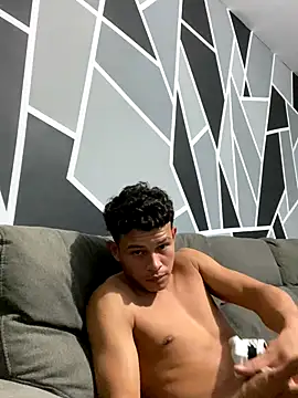 CHARLY-- live sex cam