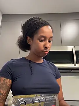 Your_Paris live sex cam