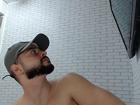 BombeiroHotx live sex cam