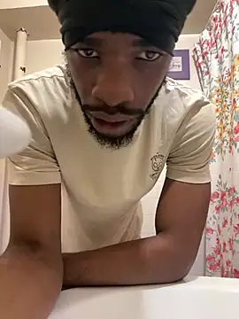 BigBDMari live sex cam