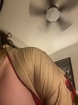 holyeroticss live sex cam