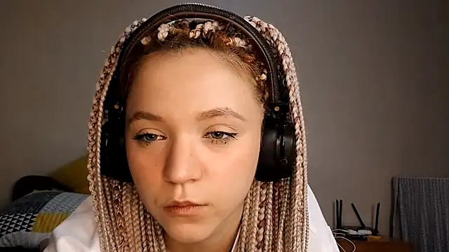 RockNRollSiren's web cam