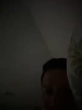 Manu0586 live sex cam