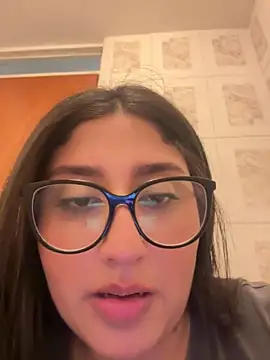 croftsmila live sex cam