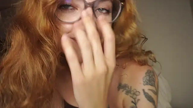 Amylittlestar live sex cam