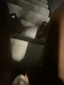 RiskySlut live sex cam