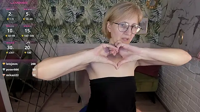 Paris_Cherry's web cam