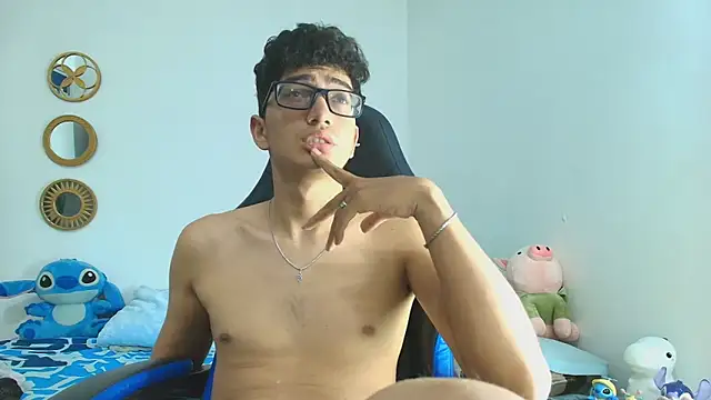 TylerWhite_ live sex cam