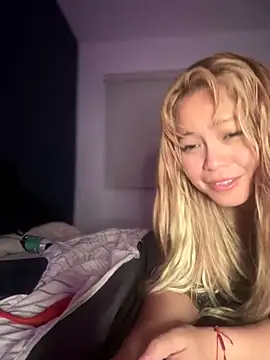 MerlyG live sex cam