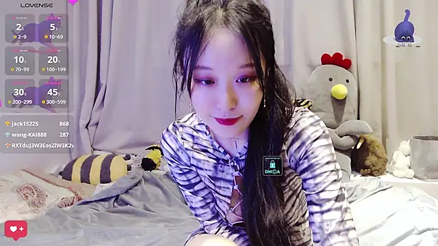 Etherealcat33 live sex cam