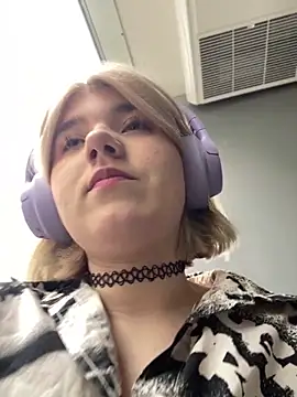 Baby__Naughty live sex cam