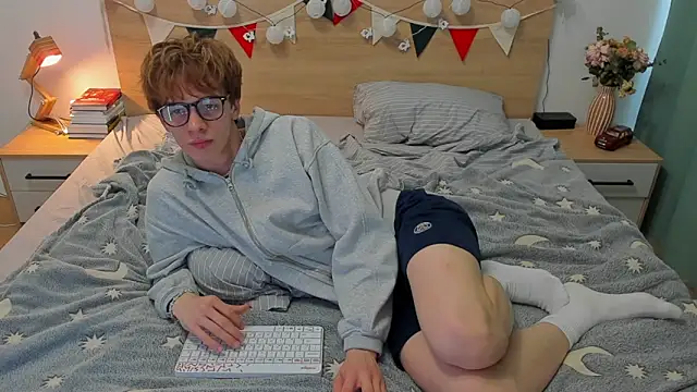 Fandi_777 live sex cam