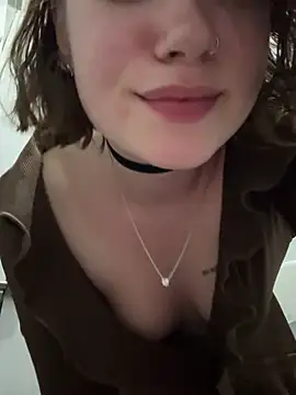 lucy-joy live sex cam