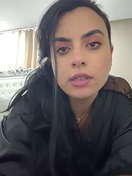 ElyzaIbarra live sex cam