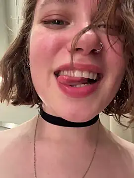 lucy-joy live sex cam