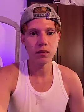pbyariel- live sex cam