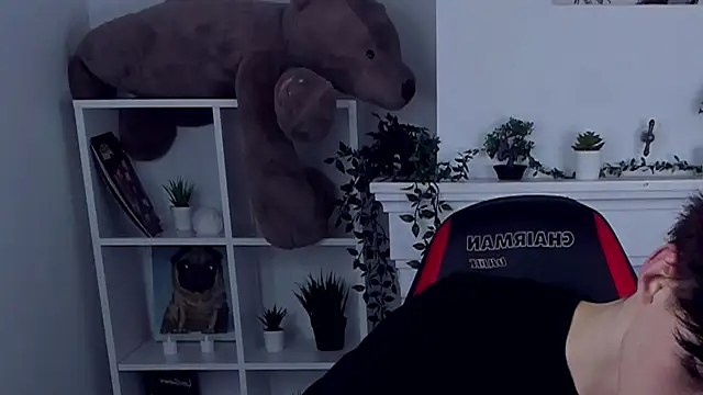Justin_Care live sex cam