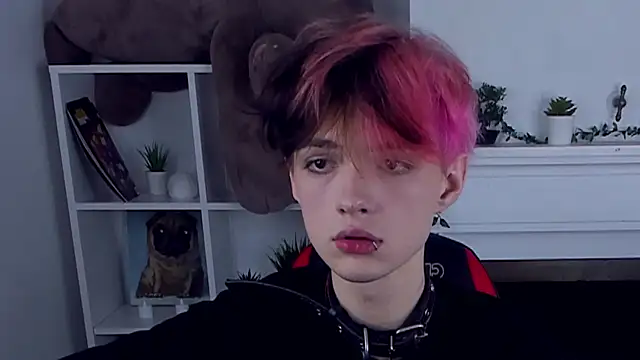 Justin_Care live sex cam