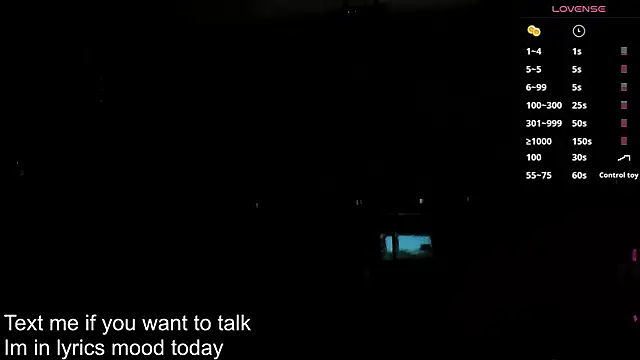 Alicium_official's cam snapshot