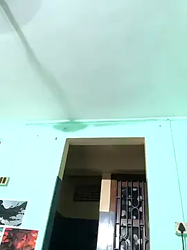 Your_Devil_143 live sex cam