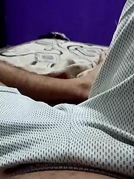 vnmaluko123's web cam