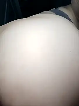 Show-body's cam snapshot