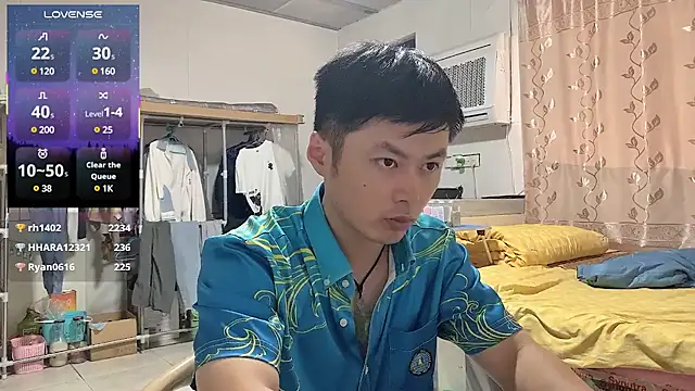 Dirk-61 live sex cam