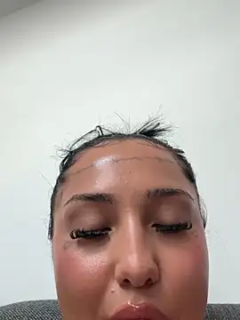 Coco-Love live sex cam
