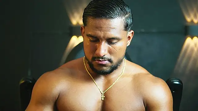 CallumMuscle live sex cam