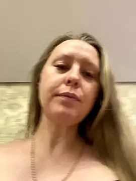 ISSexy live sex cam