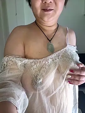 Hey-Cute live sex cam