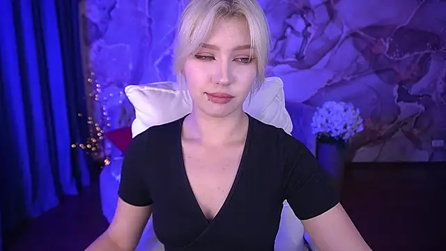 SelenaIris live sex cam