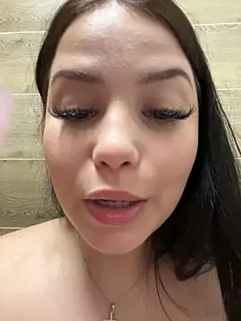 Chloe__Moon live sex cam