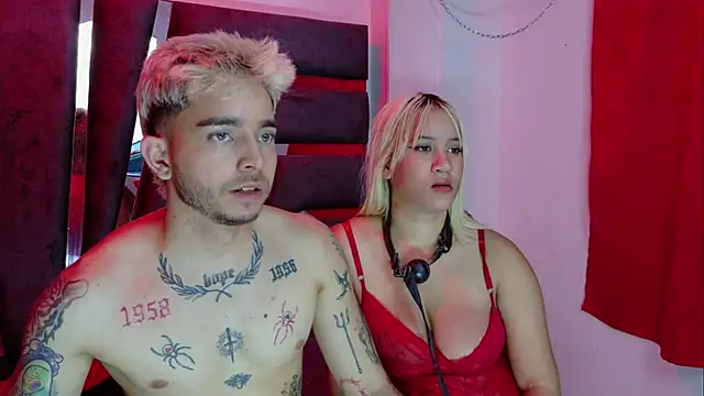 AliceandMax live sex cam