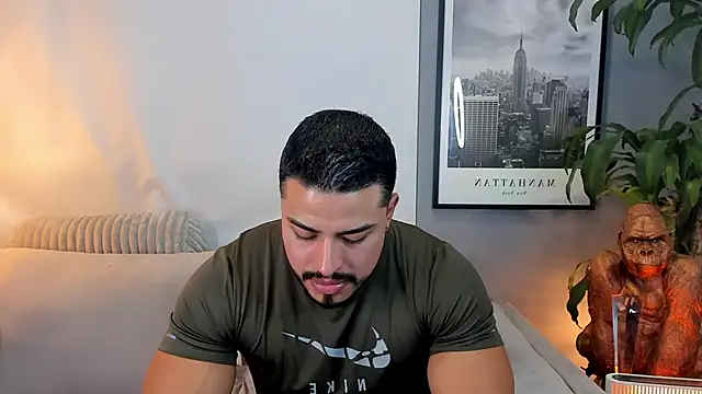 ApoloMakris live sex cam