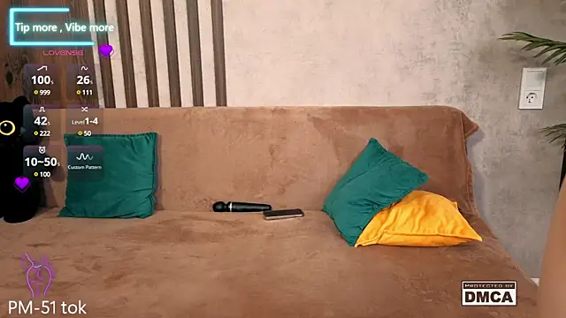 Holl1Would live sex cam