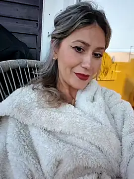 CelynaRoss live sex cam