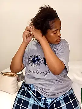 Yelowbone live sex cam
