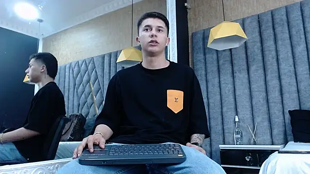 LiaamSmiith live sex cam