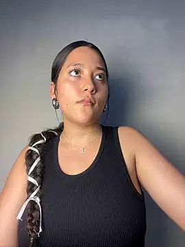 ivette_bocelly live sex cam