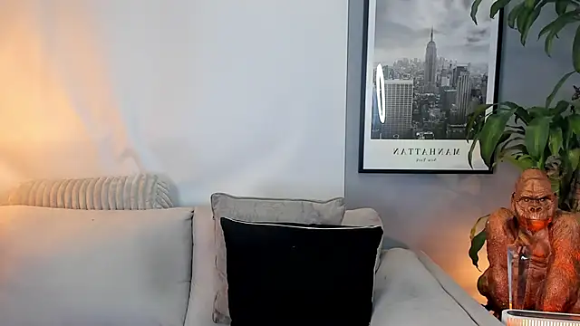 ApoloMakris live sex cam