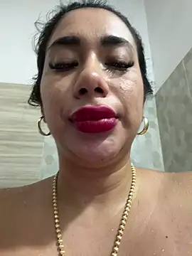 kiim_taaylor live sex cam