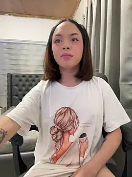 SweetCheska19 live sex cam