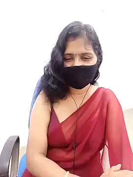 Lucky-Deepthi live sex cam