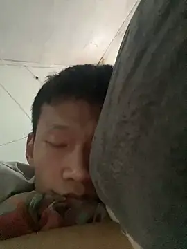 lihuohuo9527 live sex cam