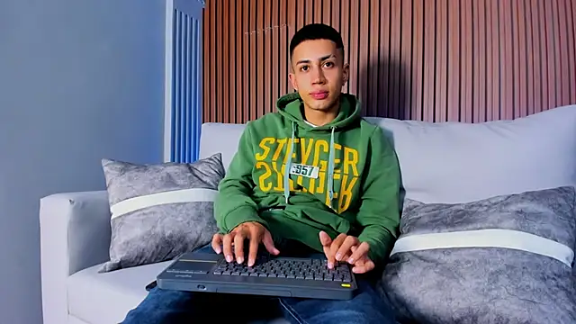 Paul_adams_ live sex cam
