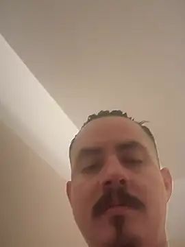 PeterGrandee live sex cam