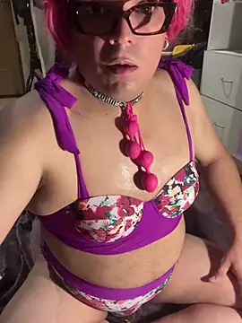 NikkelSofia live sex cam