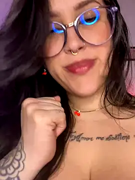 Lalitha_ live sex cam