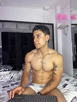 MR_MUSCLE live sex cam